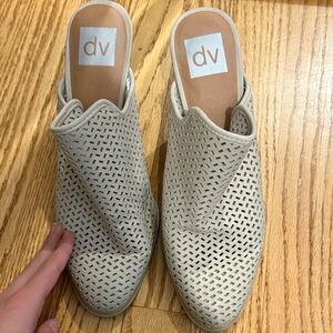 DV by Dolce Vita Women's Light Gray Perforated Mules